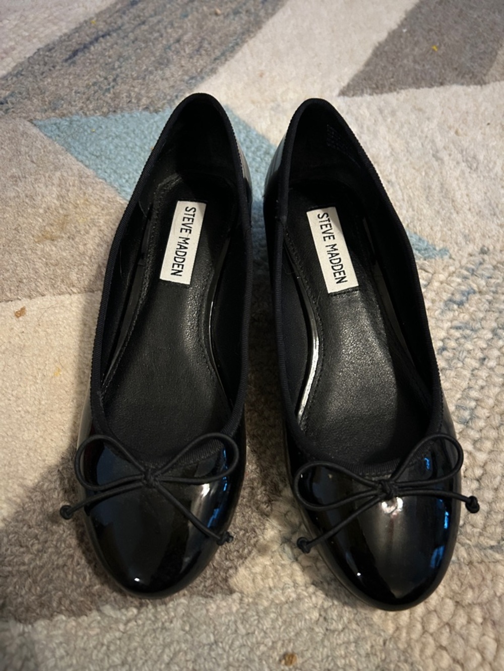 Steve Madden Black Patent Bow Ballet Flats